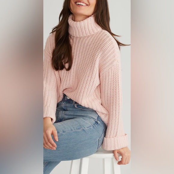 525 America Sweaters - VIDA turtleneck shaker pullover NWOT lotus